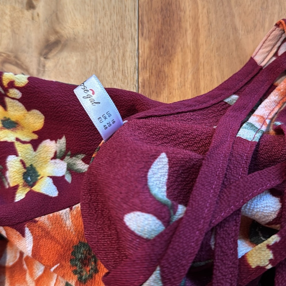 Brand Rose Gold size 16 burgundy floral print big bell sleeves crisscross v neck - Picture 5 of 5